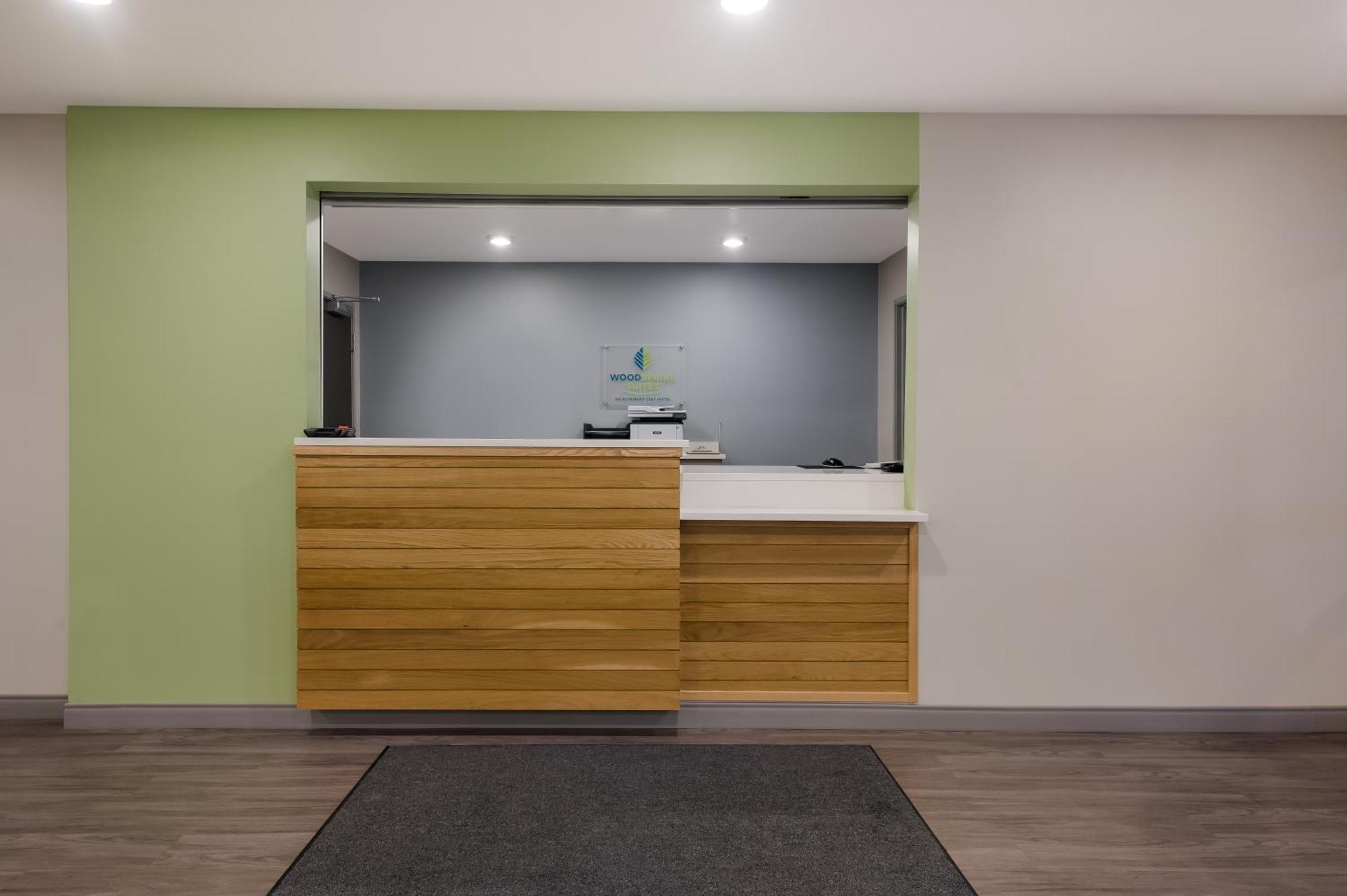 Woodspring Suites Charlotte Airport Exteriér fotografie